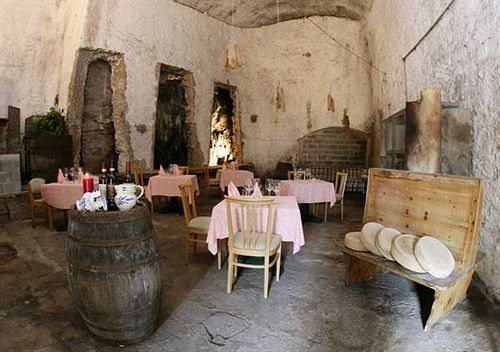 Crimea Wine Hotel Chiavenna Kültér fotó